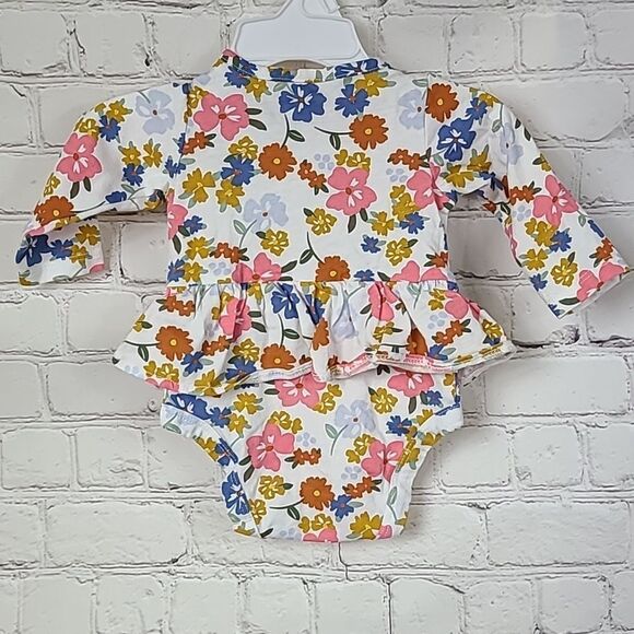 Carter's Baby Girl 3M Floral Print Cotton One Piece Ruffle Outfit Long sleeve - Picture 4 of 5